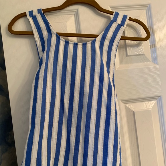 Sleeveless blouse - Picture 1 of 2